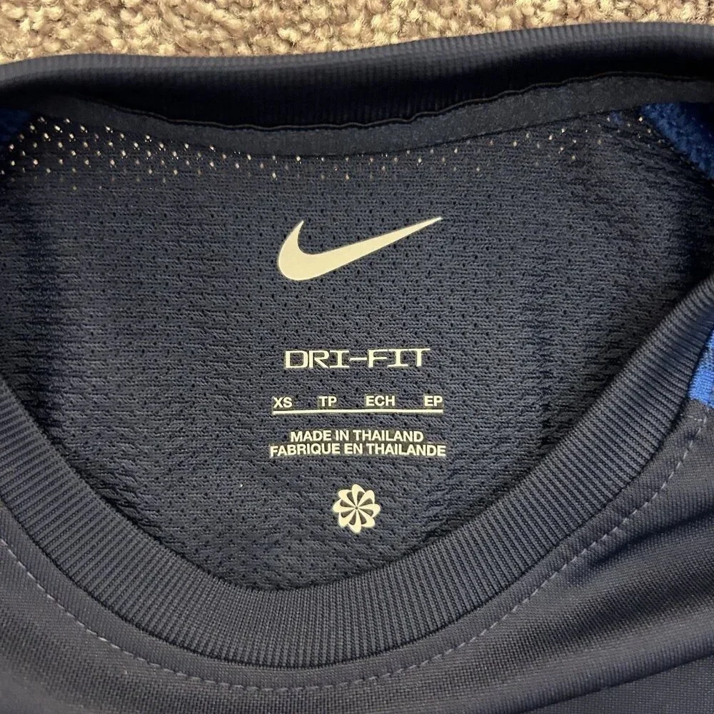 Nike Soccer Jersey Top Short Sleeves Navy Blue Women's Athletic Size XS - NWT$50